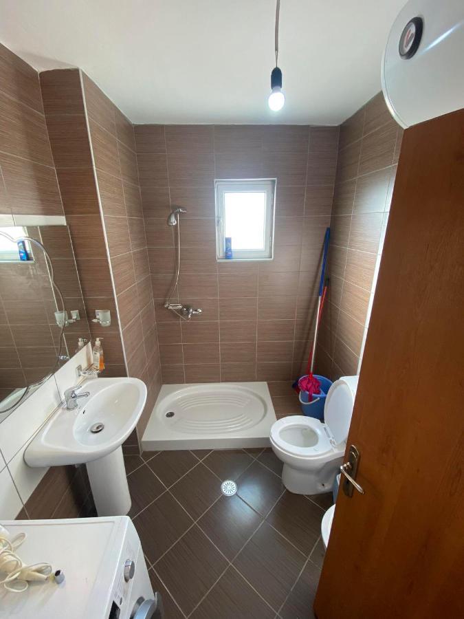 Harmony Apartment Sarande Bagian luar foto