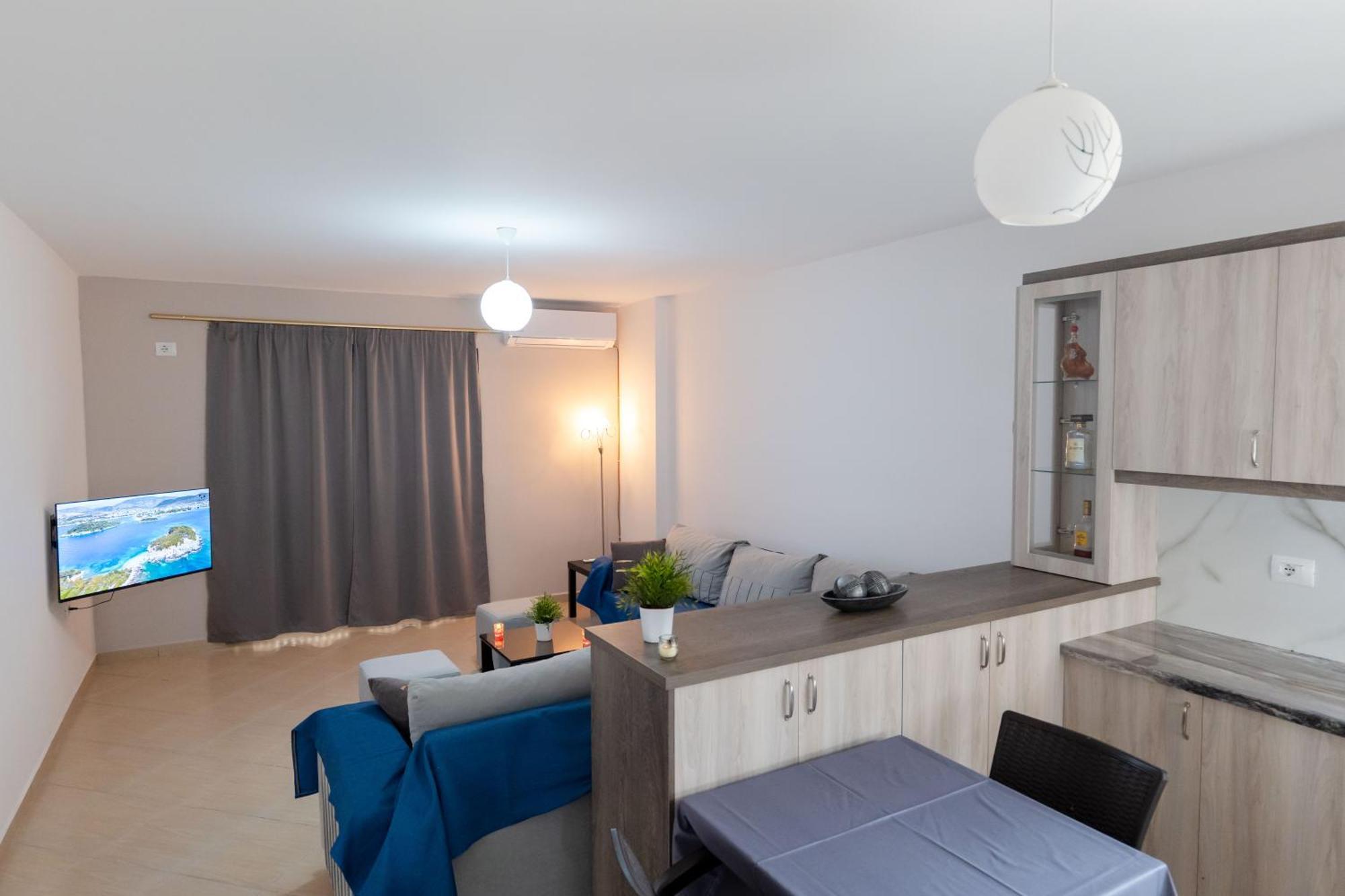 Harmony Apartment Sarande Bagian luar foto