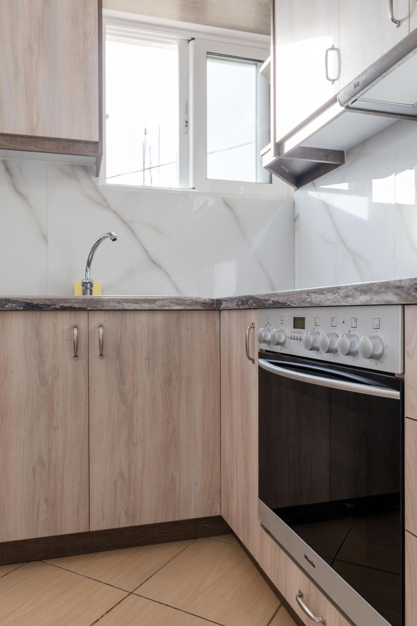 Harmony Apartment Sarande Bagian luar foto