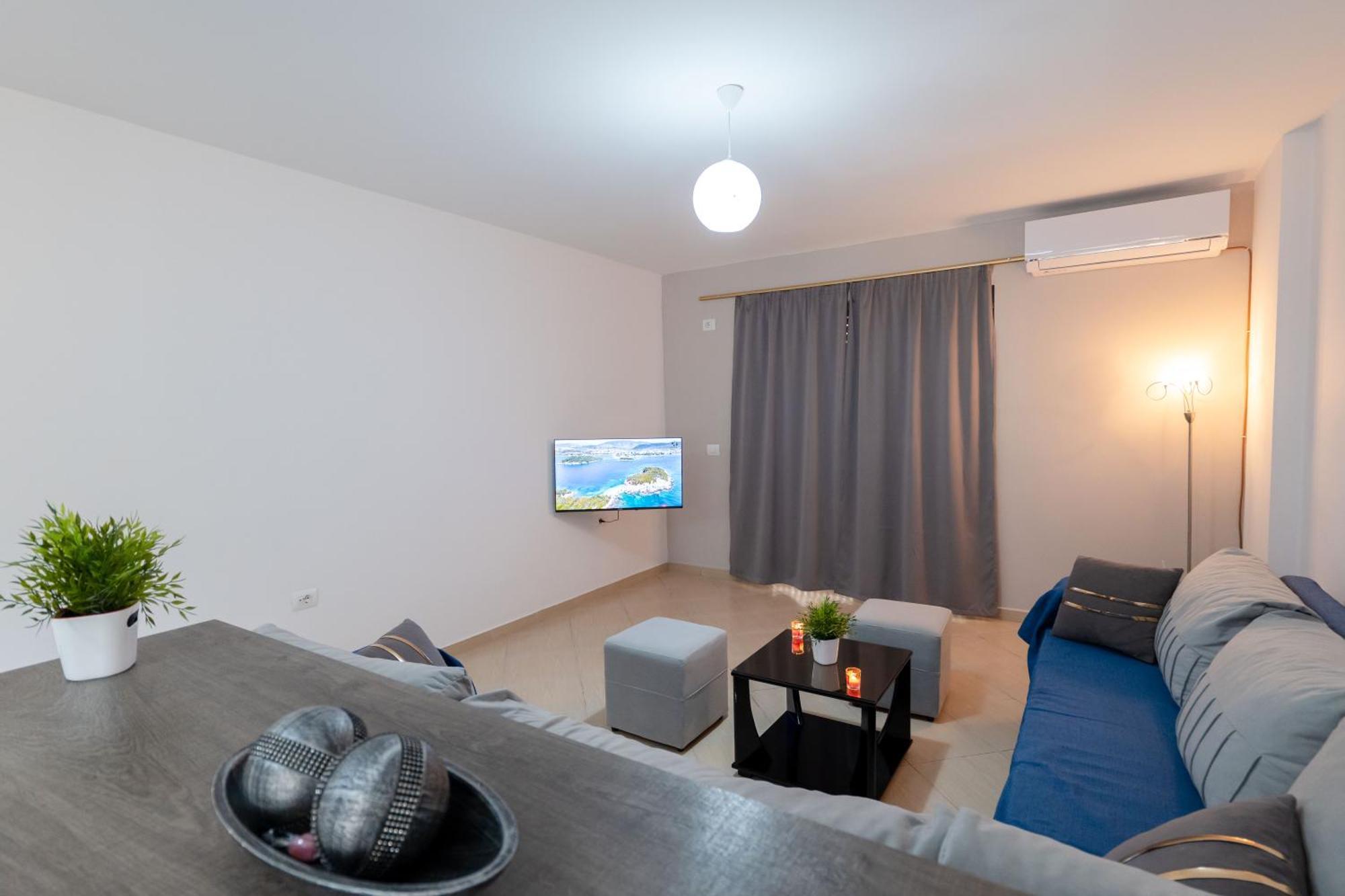 Harmony Apartment Sarande Bagian luar foto